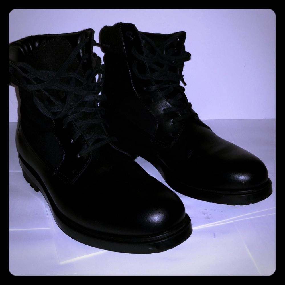 Calvin Klein black boot leather/ suede